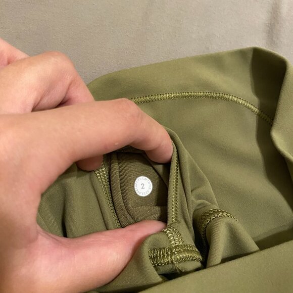 Lululemon Align High-Rise Short 6" - Picture 4 of 4